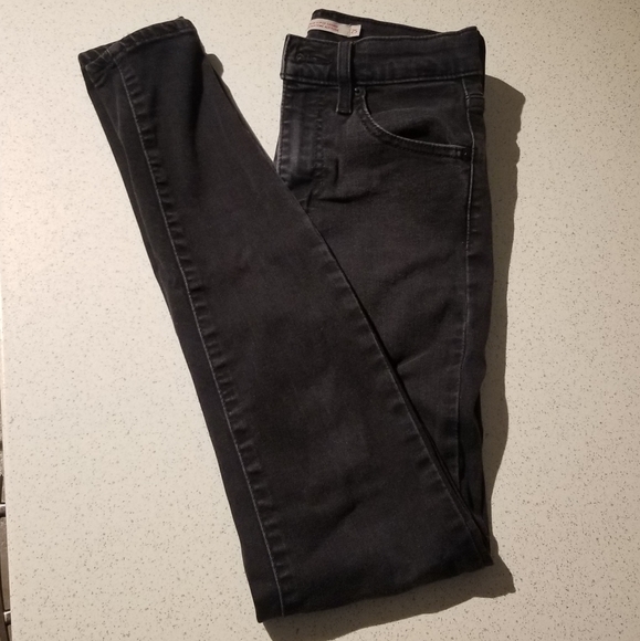 COPY - Levi Mile High Super Skinny Jean's - Picture 4 of 7